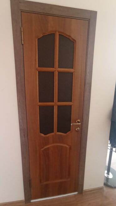 куплю двери бу межкомнатные: Межкомнатная дверь со стеклом, Дерево, Витражная, цвет - Коричневый, 2 * x 60 см, Б/у
