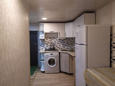 фотостудия советская квартира: Nizamı metrosuna yani 1 otaq 5/1 çi mərtəbəsi mənzil 2 aylıq verilir