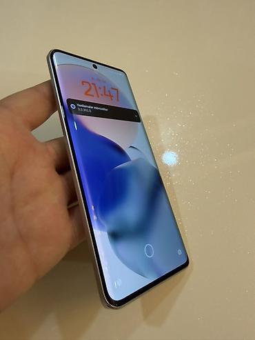 iphone dubai variant: Redmi Note 13 Pro+, 256 GB, rəng - Ağ, Barmaq izi — 3