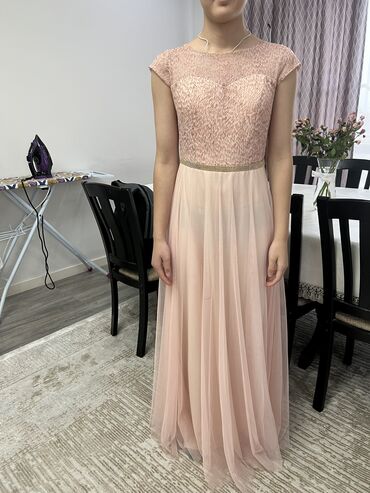 вечернее розовое платье: Вечернее платье, Длинная модель, Без рукавов