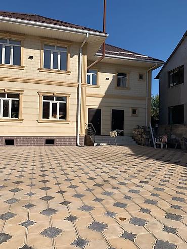Батирлер: Только семейным парам, ( без детей) Сдаются квартиры 2-этажном доме — 2