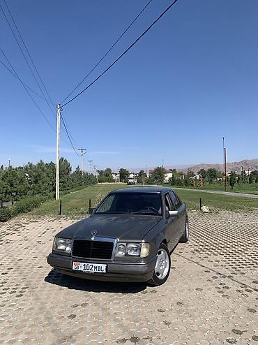 Mercedes-Benz E-Class: 1991 г., 2.3 л, Механика, Бензин, Седан at lalafo.kg Mercedes-Benz E-Class: 1991 г., 2.3 л, Механика, Бензин, Седан