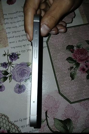 iphone s16: IPhone 14, Ağ — 3