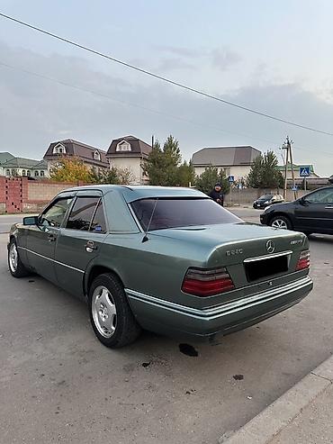 mercedes a class: Mercedes-Benz W124: 1994 г., 2.2 л, Автомат, Бензин, Седан — 7