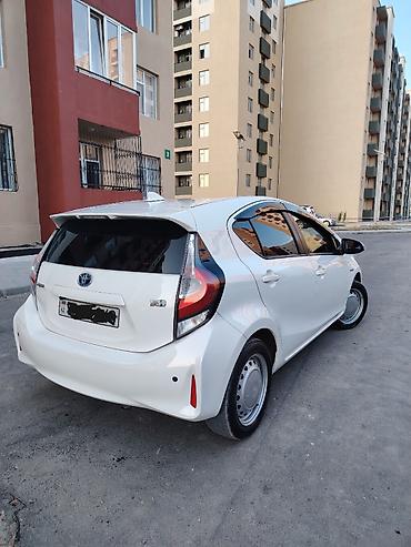 Транспорт: Toyota Aqua: 1.5 л | Хэтчбэк — 9