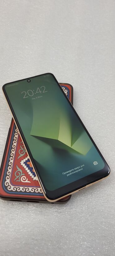 Redmi: Redmi, Redmi Note 12, Б/у, 128 ГБ, цвет - Золотой, 2 SIM — 4