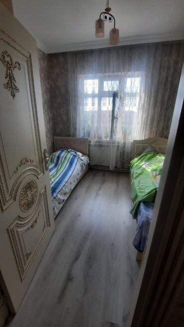 Kirayə otaqlar: Sumqayıtda 10 mk da 9/ 8 mərtəbəsi 3 otaqlı Evin. 1 otağı Super