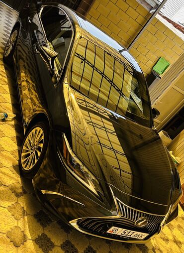 Lexus ES: 2021 г., 2.5 л, Автомат, Гибрид