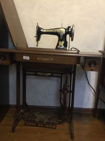 машинка швейная ручная: Швейная машина Китай, Механическая, Ручной
