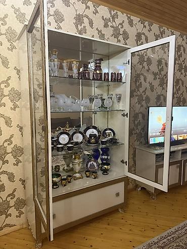 Оборудование для магазинов: Vitrin şkaf – klassik üslubda - Material: MDF/Laminate karkas, şüşə — 5