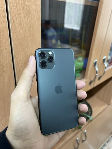 Apple iPhone: IPhone 11 Pro, Б/у, 64 ГБ, Alpine Green, Кабель, 78 %