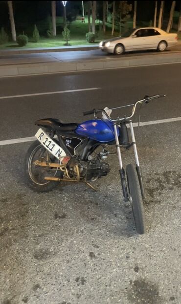 4 təkərli matasklet: Moped/motosiklet – şəhər içi qısa məsafələr və yüngül off-road üçün