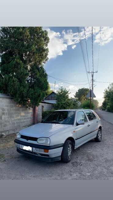 сузики мото: Volkswagen Golf: 1994 г., 1.6 л, Механика, Бензин