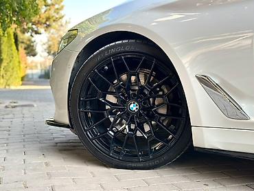 kia k: BMW 5 series: 2019 г., Седан — 7