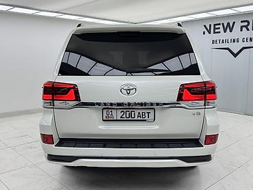 Toyota: Toyota Land Cruiser: 2017 г., 4.6 л, Автомат, Бензин, Внедорожник — 5