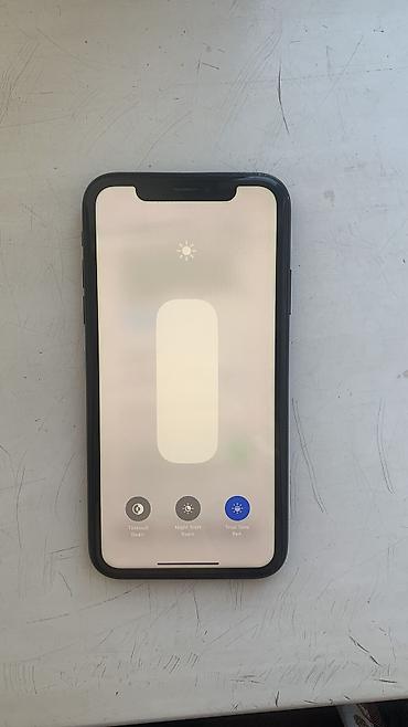 ipon: IPhone Xr, Б/у, 64 ГБ, Черный — 3