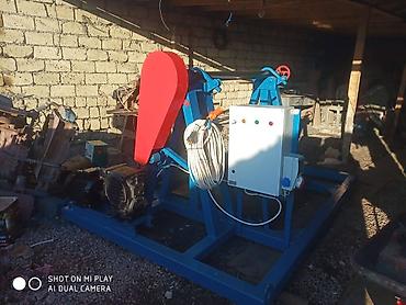 Alətlər: Kabel yığan. 5000 metr 16 lıq kabel dolayır.Kabel yigan — 2