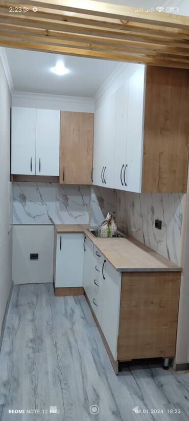 шкаф на кухни: Кухонный гарнитур, Шкаф, цвет - Белый, Новый