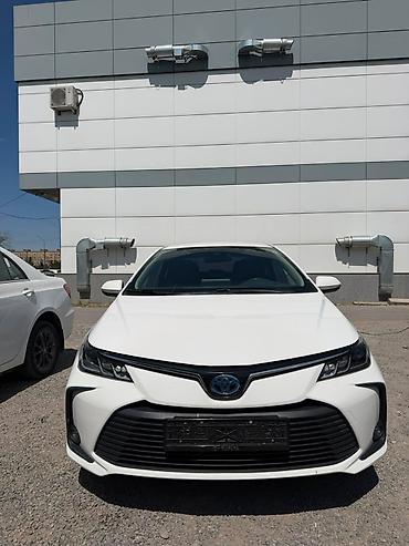 corolla 2022: Toyota Corolla: 2022 г., Седан — 1