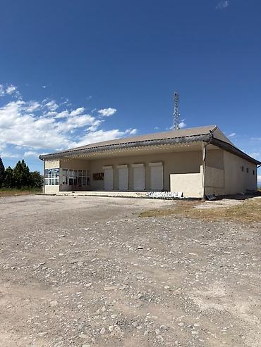 xudatda satilan evler: Bakı-Qazax magistralında TƏCİLİ! Sənədli, yol kənarı 286 m² universal — 1