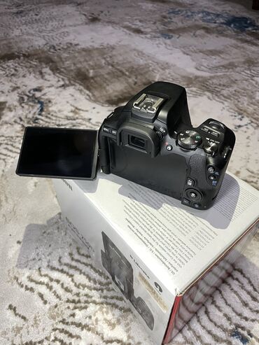 фольксваген тигуан бишкек in Кыргызстан | АВТОЗАПЧАСТИ: Цифровой зеркальный фотоаппарат Canon EOS 250D Kit 18-55 III kit Black