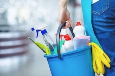 уборка по дому: Ищем человека для уборки в наш салон красоты. Обращайтесь, если вы
