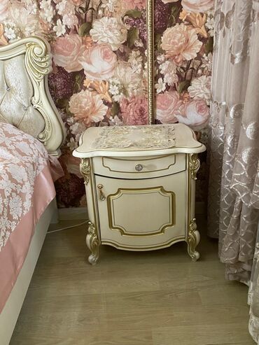 Yataq otağı dəstləri: Unvan 3 mkr — 5