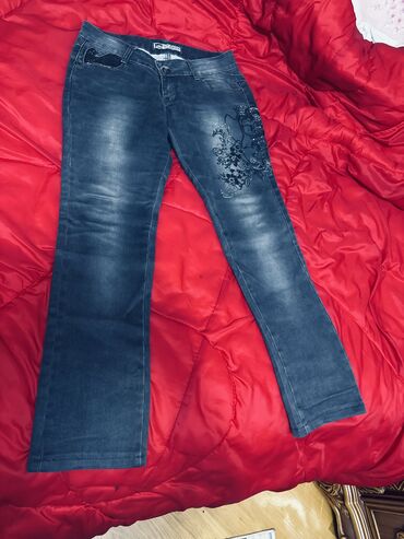 Cinslər: Cinslər, Bershka, L — 6