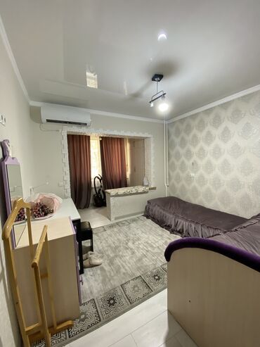 квартира сатылат токмок: 2 бөлмө, 50 кв. м, 105-серия, 1 кабат, Евроремонт
