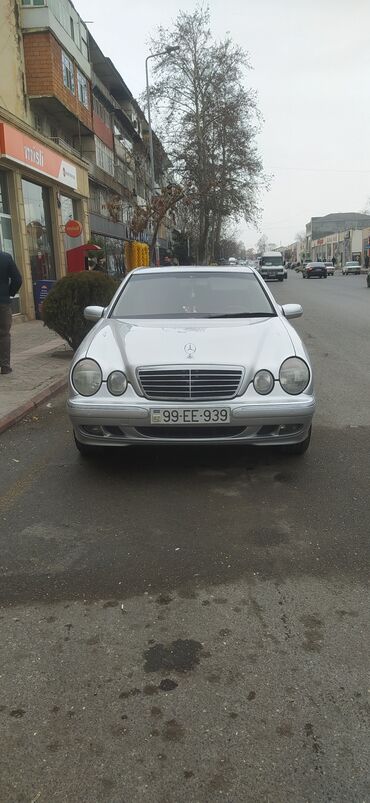 masin adlari ve sekilleri: Mercedes-Benz 320: 3.2 l | 2001 il Sedan