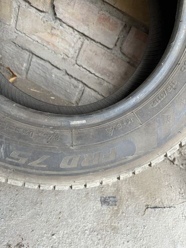 покупаем шины бу на переработку цена: Шиналар 215 / 75 / R 16, Winter stud, Жеңил коммерциялык транспорт (C/LT)