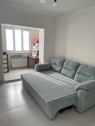 квартира 8 мкрн: 1 комната, 35 м², 8 мкр Индивидуалка, 5 этаж, Дизайнерский ремонт — 1