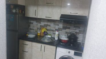 Uzunmüddətli kirayə mənzillər: Mənzil – komfortlu və səliqəli planlı - Otaqlar: geniş qonaq otağı — 9