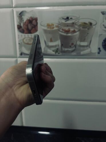 Apple iPhone: IPhone 12 mini, Б/у, 128 ГБ, Зеленый, Чехол, 82 % — 7