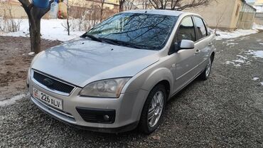 Ford: Ford Focus: 2005 г., 2 л, Механика, Бензин, Седан