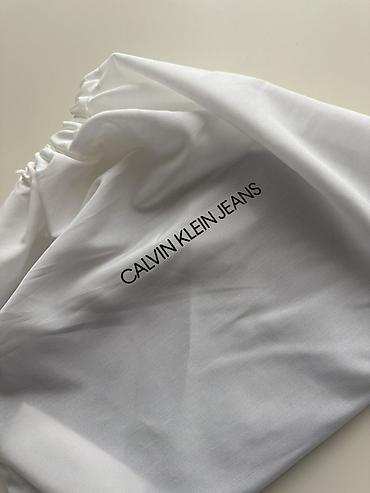 deri çanta: Calvin Klein portfel/planşet-laptop qabı - Brend: Calvin Klein Jeans — 2