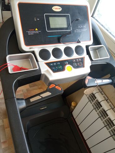скамья для жима лежа бу купить: Продаю беговую дорожку UnixFit MX-800S. Состояние хорошее, всё
