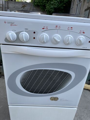 духовка буу: Электрическая плита, все отлично работает, 4 плитки и духовка