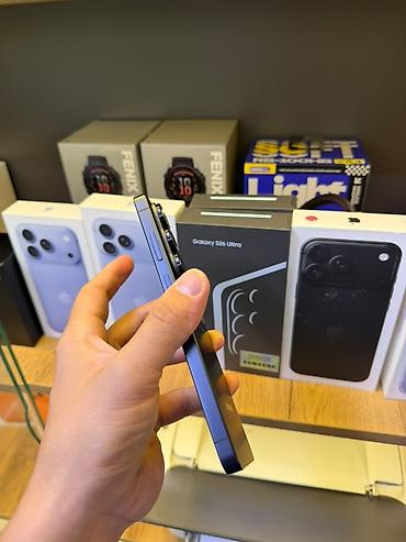 Tecno: Смартфон Samsung S 26 ultra (предположительно) в тёмно‑синем цвете — 10