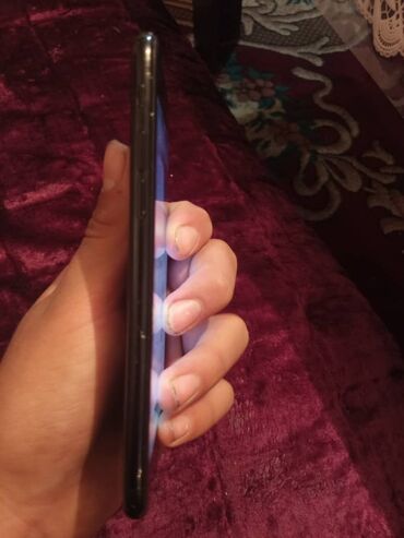 Apple iPhone: IPhone 7, Б/у, 128 ГБ, Jet Black, Чехол — 5