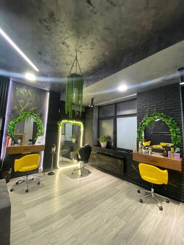 Digər kommersiya daşınmaz əmlakı: Nəsimi rayonu, 28 May metrostansiyasının 2ci çıxışına 5-6 dəqiqə — 9