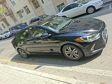 perodok: Hyundai Elantra: 2 l | 2017 il Sedan — 2