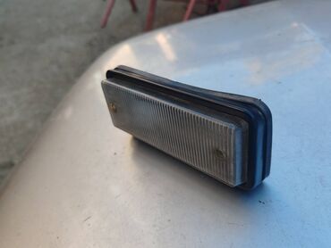 Auto delovi: Zadnje svetlo rikverca Lada 2103,2106 br.2. Polovno, očuvano. Skinuto — 3