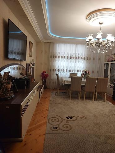 Qonaq otağı dəstləri: Satılır: Klassik üslubda tam mebelli dəst - Qonaq otağı dəsti: - 6 — 8