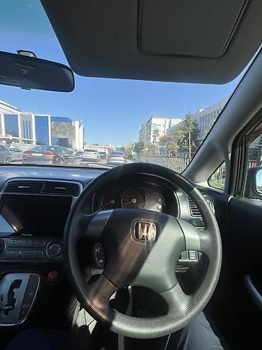 7 5j: Honda Stream: 2004 г., 1.7 л, Автомат, Бензин, Универсал — 7