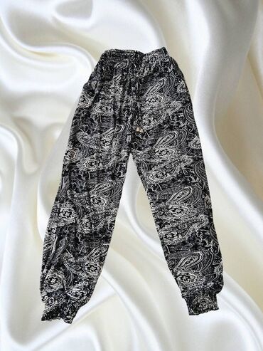 Farmerke: Farmerice, helanke, trenerke vec od 500 din🟨 — 10