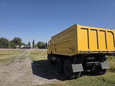 оператор эксковатора: Самосвал КАМАЗ, жёлтый, колесная формула 6x4. Основные характеристики — 4