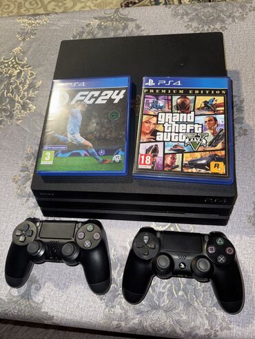 PS4 (Sony Playstation 4): Tecili Playstation 4 Pro 2TB satıram adi ps prolar kimi 1TB yox 2 TB