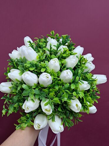 свадебные букеты: Свадебный букет из нежных тюльпанов. В наличии. Цветы неживые