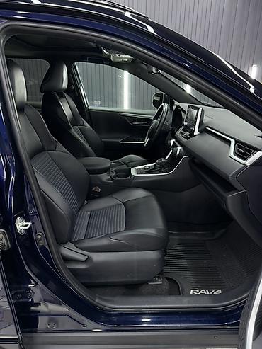 Toyota: Toyota RAV4: 2019 г., 2.5 л, Вариатор, Гибрид, Кроссовер — 8